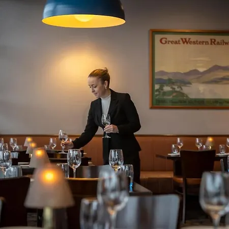 Hotel Station House Clifden