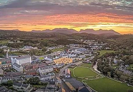 Station House 3* Clifden