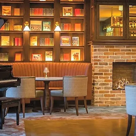 Station House Hotel 3*