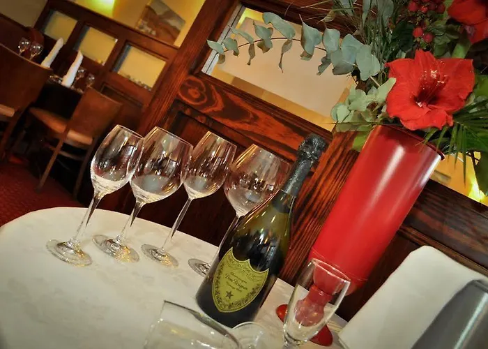 Station House فندق كليفدين